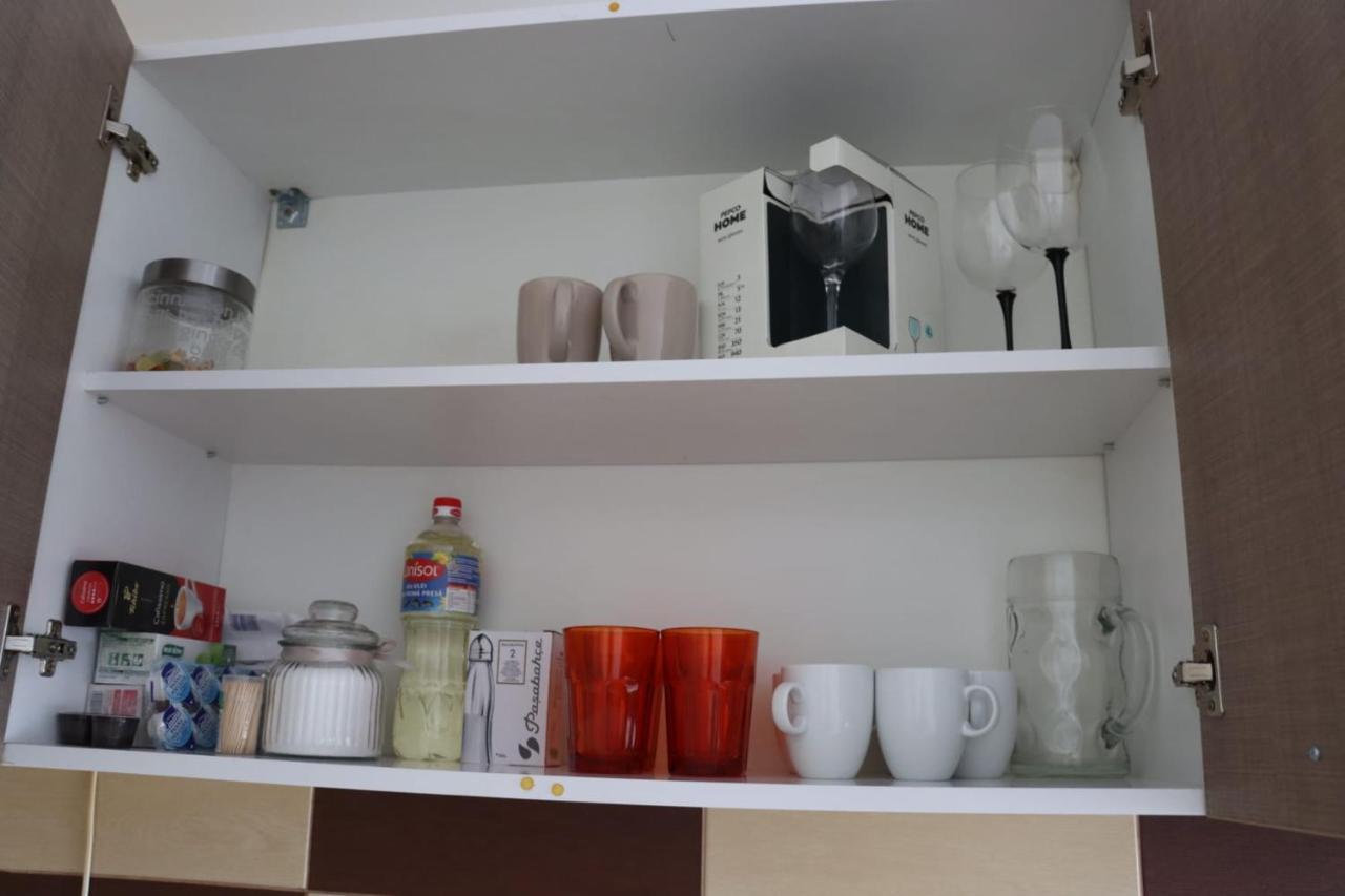 Central Apartment Târgu-Mureş Buitenkant foto